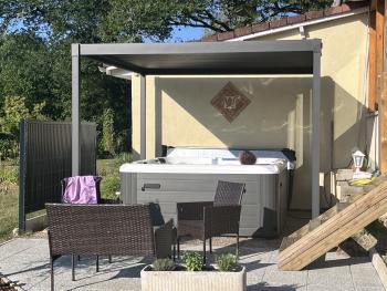 Spa Bahamas - 5 Personnes - Jupe du Spa : PVC Gris - Couleur de la cuve : Blanc Cristal